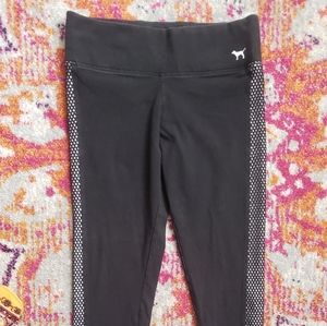VS PINK Yoga Capris